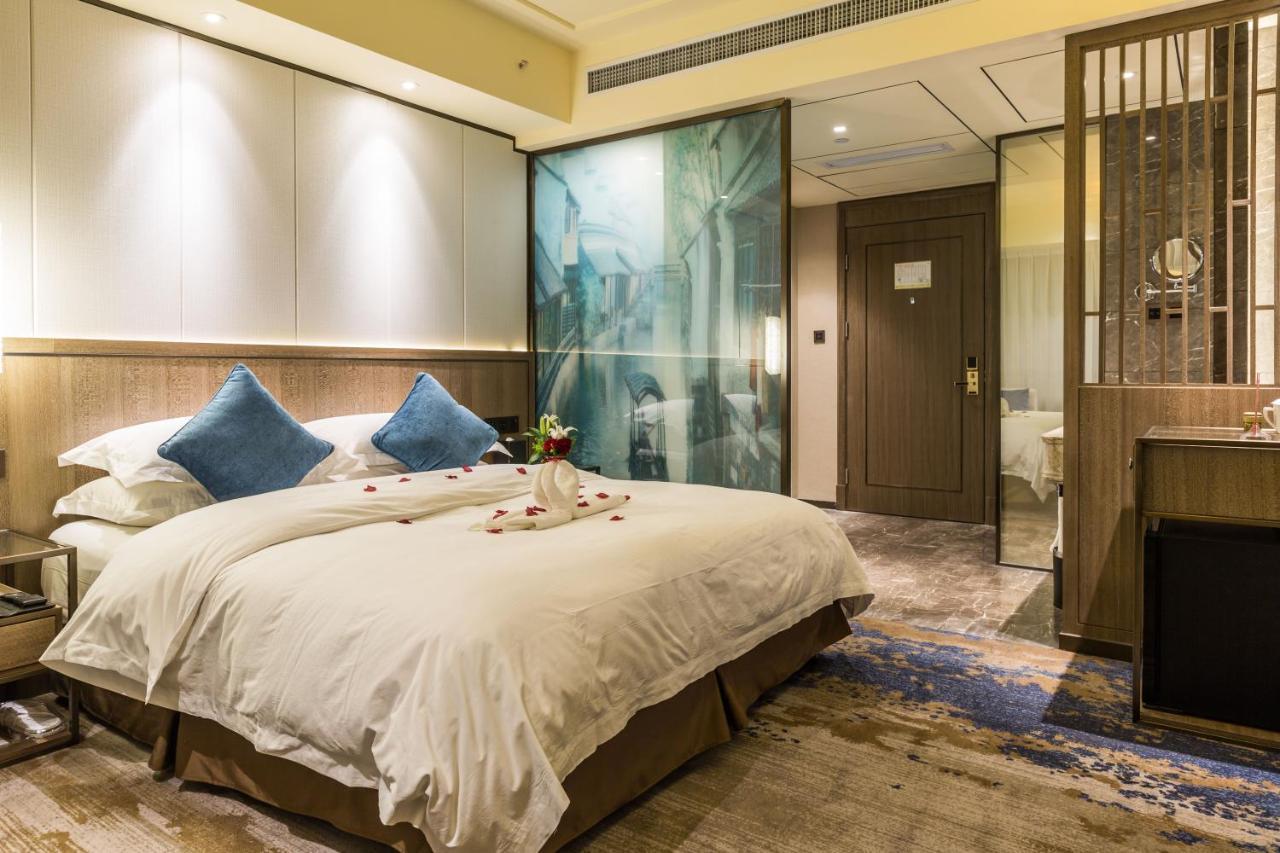 Oriental Hotel Tong Xiang Jiaxing Bagian luar foto
