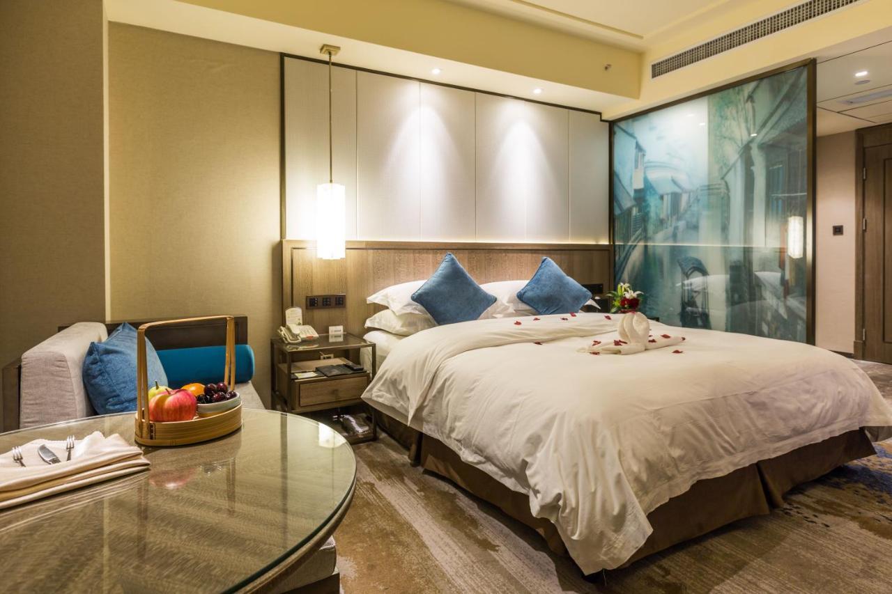 Oriental Hotel Tong Xiang Jiaxing Bagian luar foto